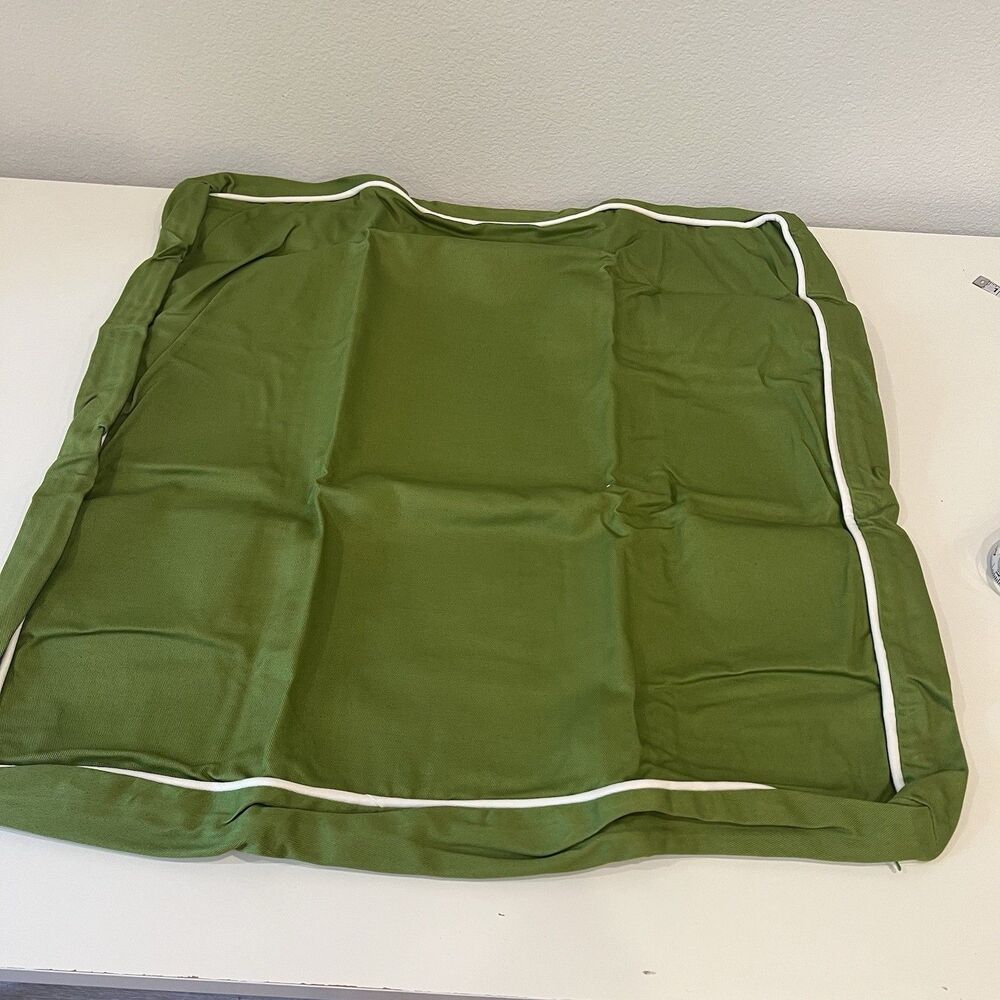 Pottery Barn Set Of Two Piped Box Green Sham Euro 3x 26x 26